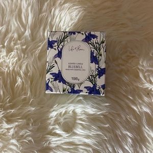 BNIB Life at Home Bluebell candle